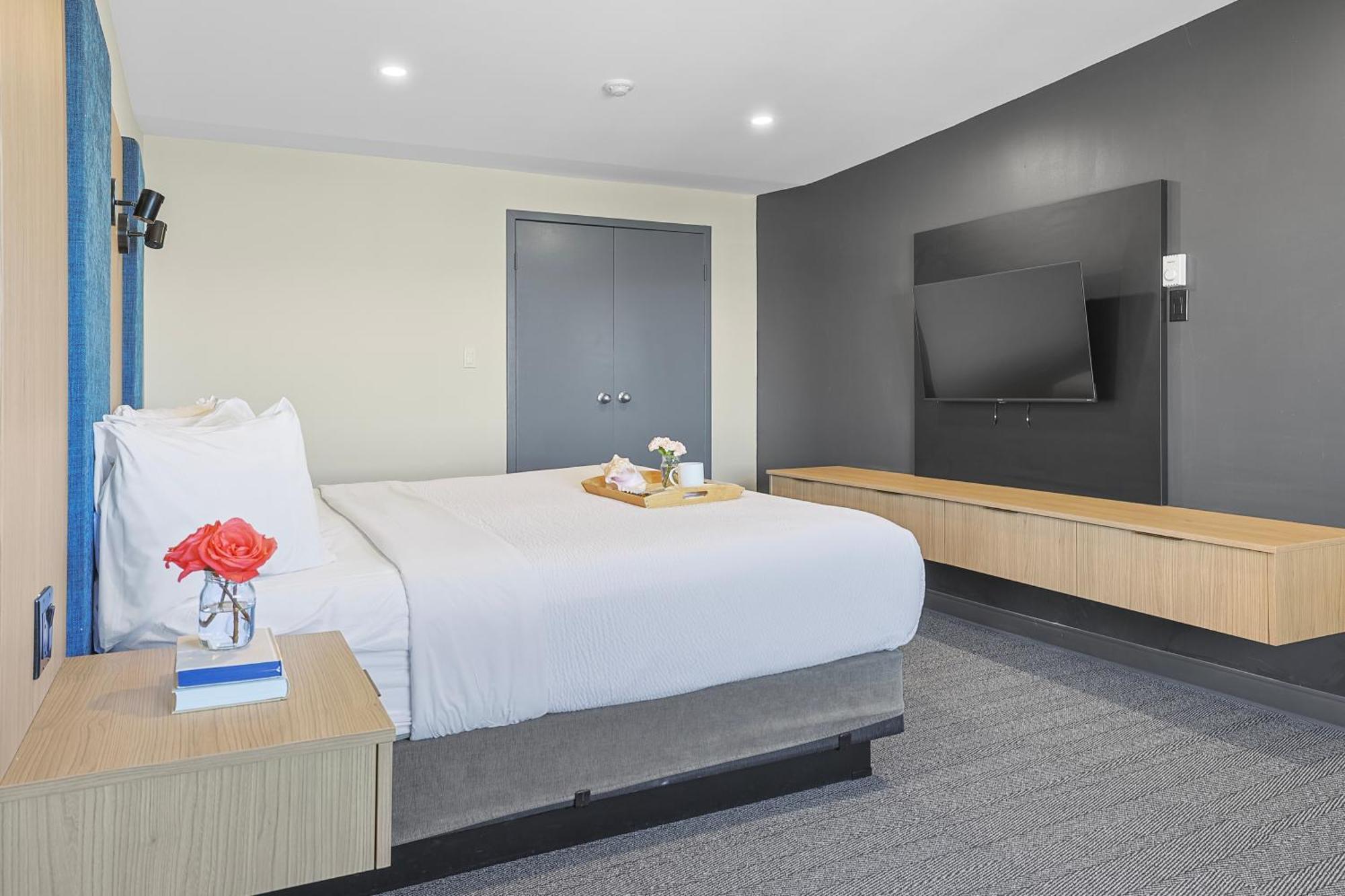 The Jordan Hotel Ramada By Wyndham Eksteriør billede
